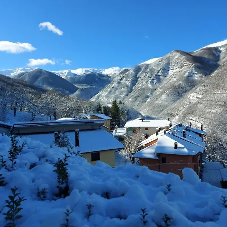 Il Borghetto شقة